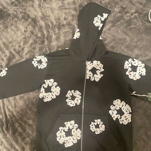 Black Graphic Hoodie Sweater
